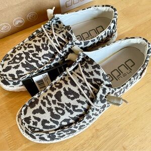 Hey Dude Wendy Woven Cheetah Grey